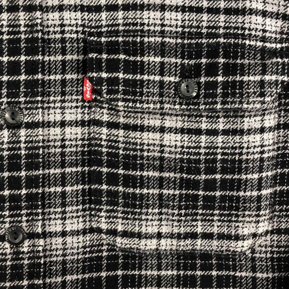 Levis plaid flannel button up shirt - Picture 3 of 5